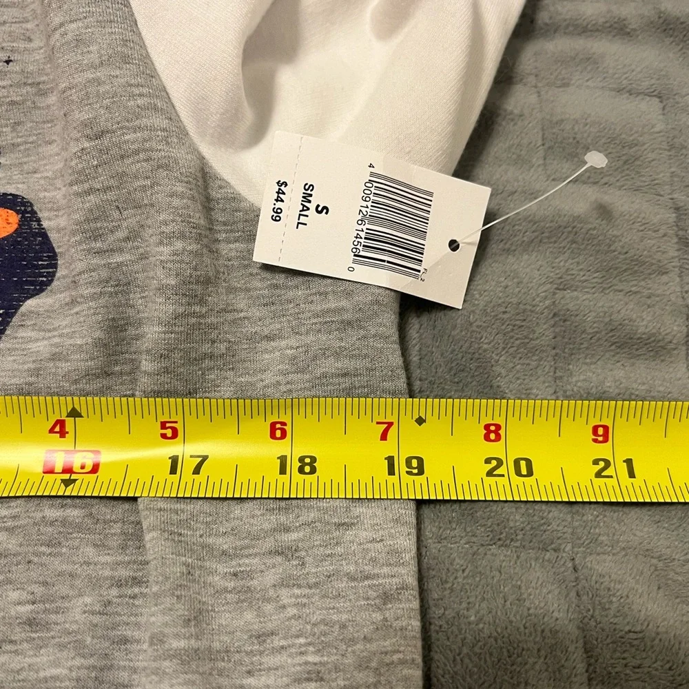 NWT Walt Disney World Hoodie, Hooded Sweatshirt, Disney Parks, WDW, Size S - Picture 9 of 10